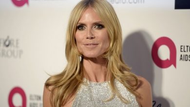 Photo of Sem lingerie? Heidi Klum ousa no look em festa pós-Oscar